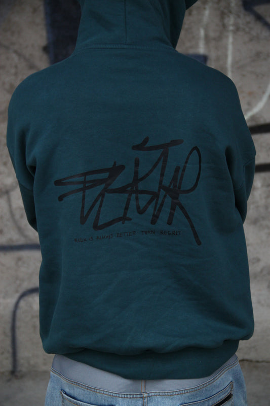 „Risk is always better than Regret‘‘ Hoodie GREEN